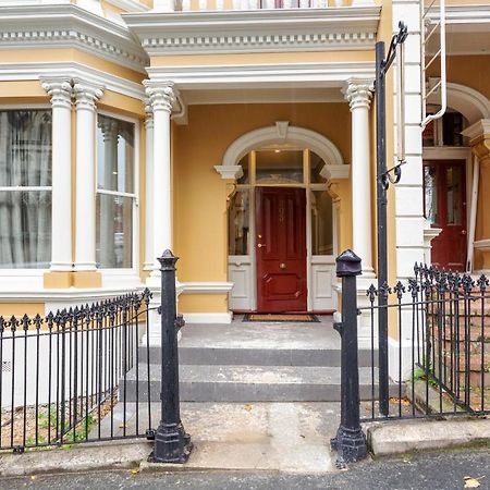 Villa Character On Stuart St à Dunedin Extérieur photo