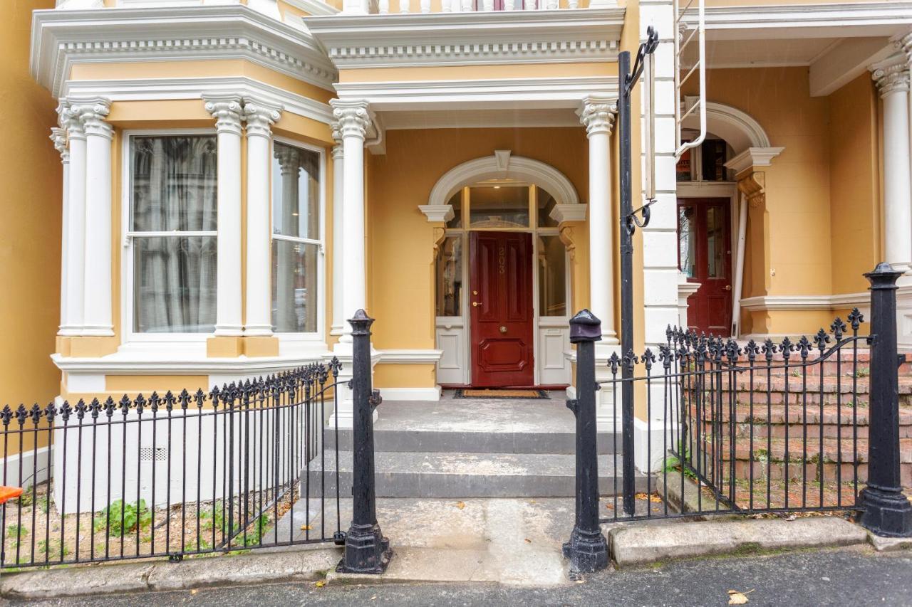 Villa Character On Stuart St à Dunedin Extérieur photo